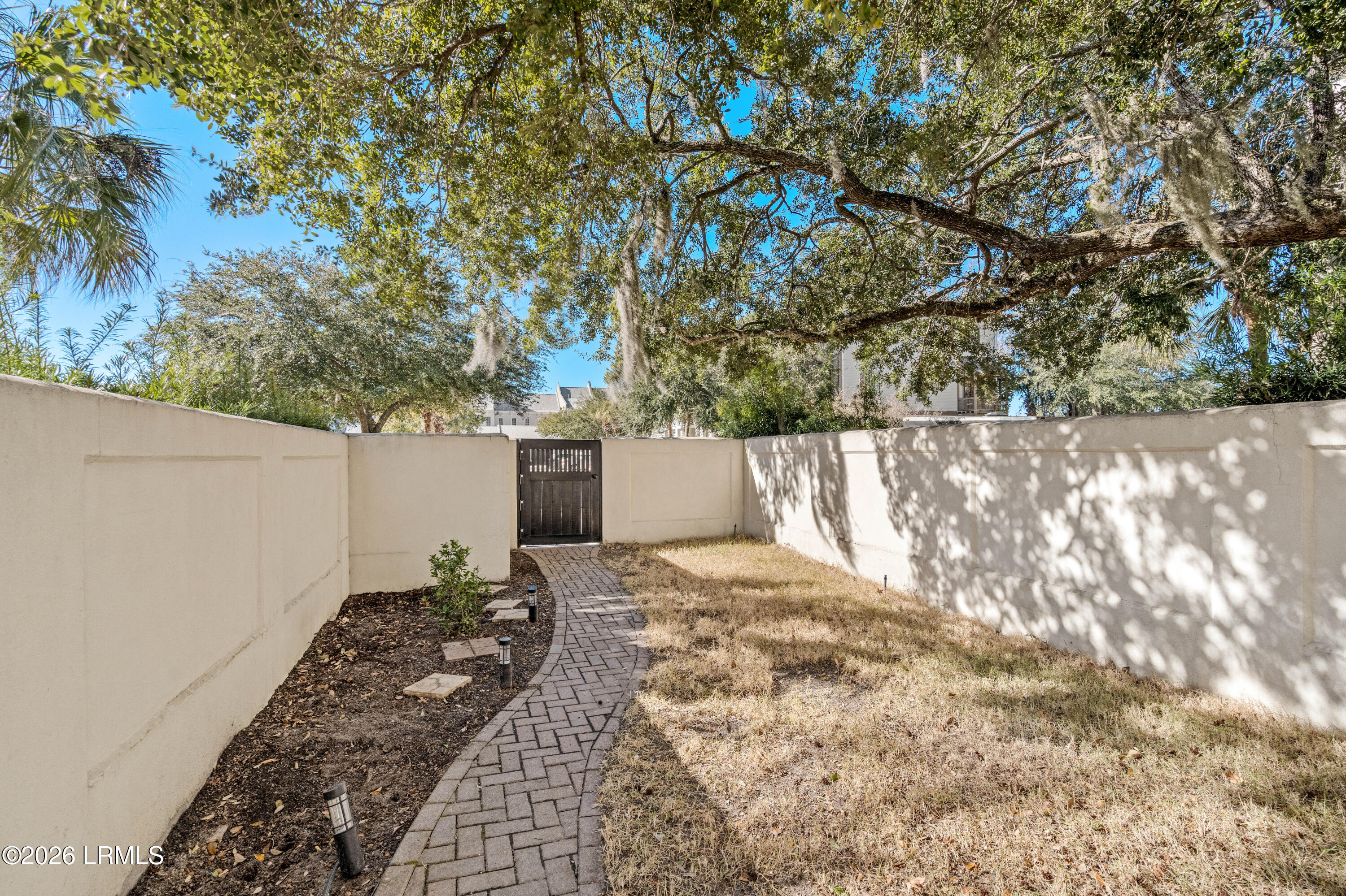 8 A Market, Unit 2 Beaufort, SC 29906 - Photo 5 of 39 8A Market-8