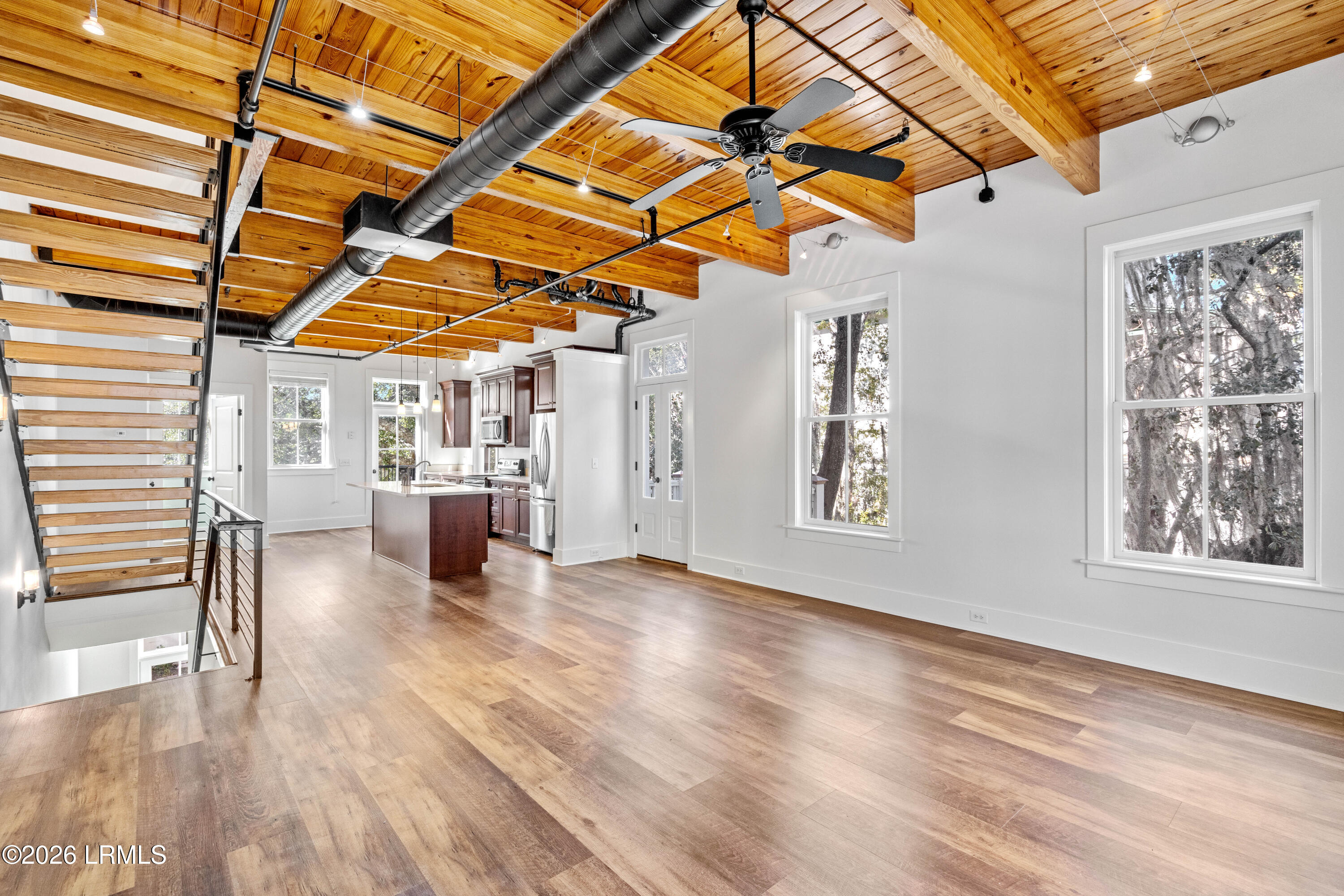 8 A Market, Unit 2 Beaufort, SC 29906 - Photo 8 of 39 8A Market-12