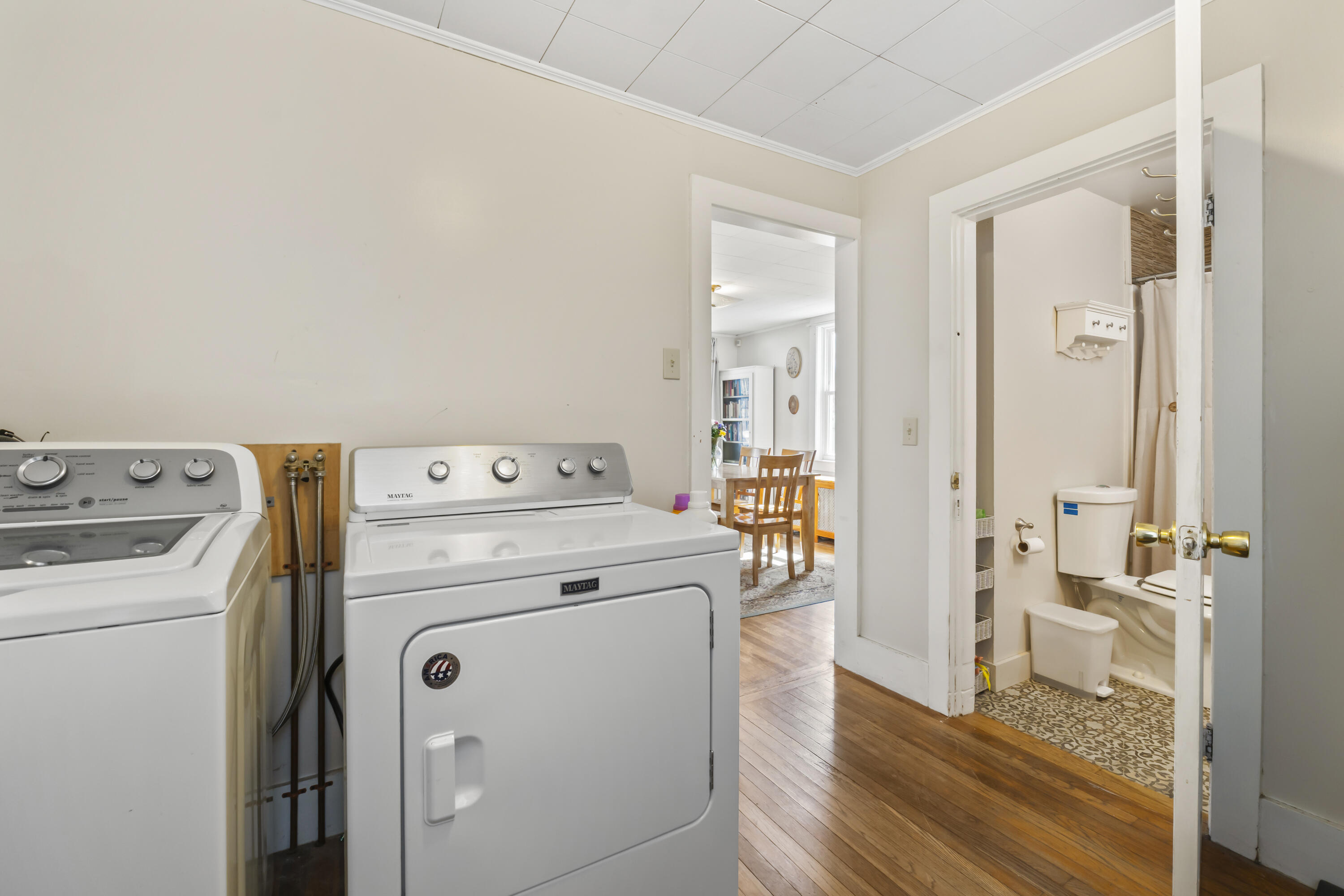 12 Wesley Street Bath, ME 04530 - Photo 11 of 31 photos_high_resolution_12_Wesley_St_0125