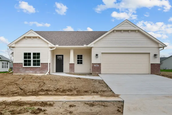 $395,000 | 1266 33rd Ave Circle, Silvis, IL 61282