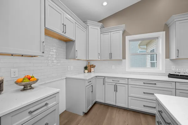 $395,000 | 1266 33rd Ave Circle, Silvis, IL 61282