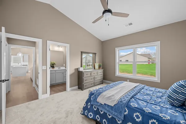 $395,000 | 1266 33rd Ave Circle, Silvis, IL 61282