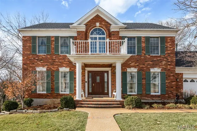 $530,000 | 719 Carman Meadows Drive South, Manchester, MO 63021