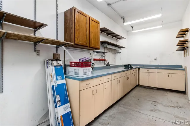 $530,000 | 719 Carman Meadows Drive South, Manchester, MO 63021