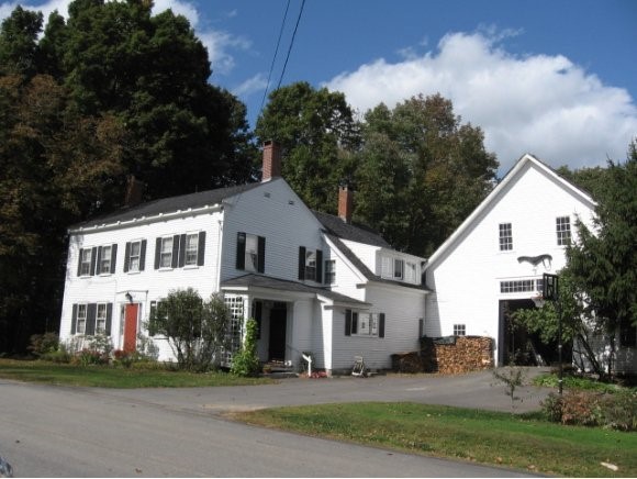 46 Nottingham Road Deerfield, NH 03037 - Photo 1 of 1