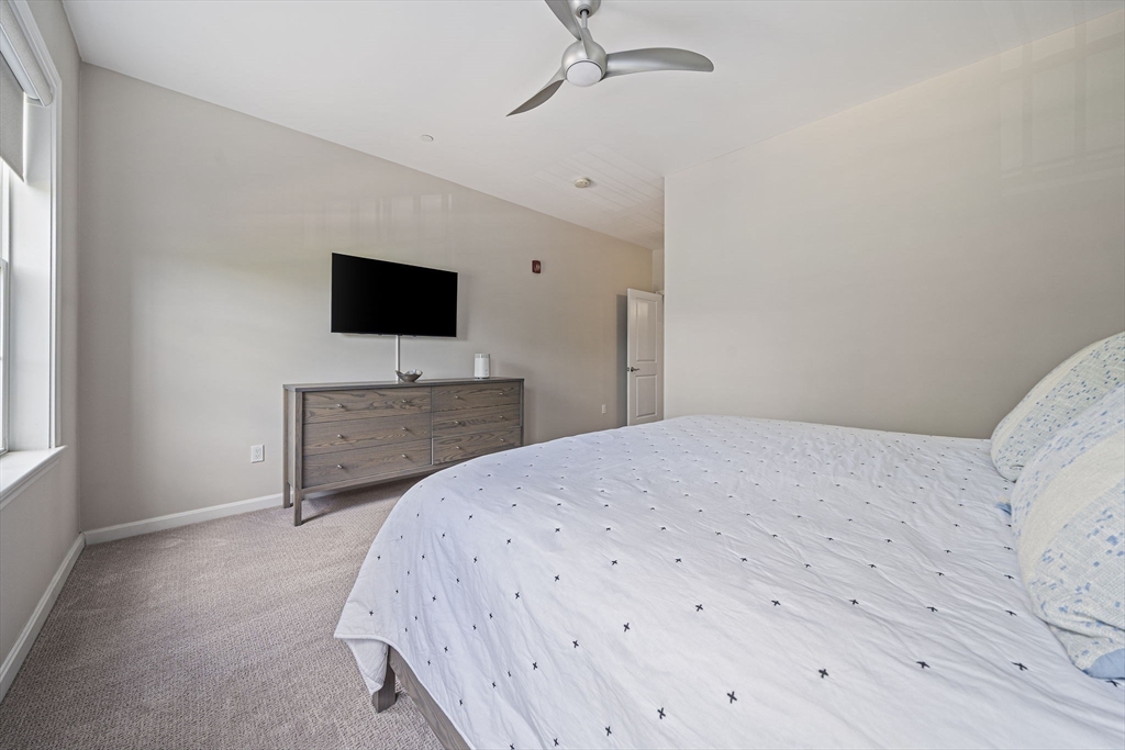 1 Revolution Way, Unit 104 Canton, MA 02021 - Photo 18 of 39