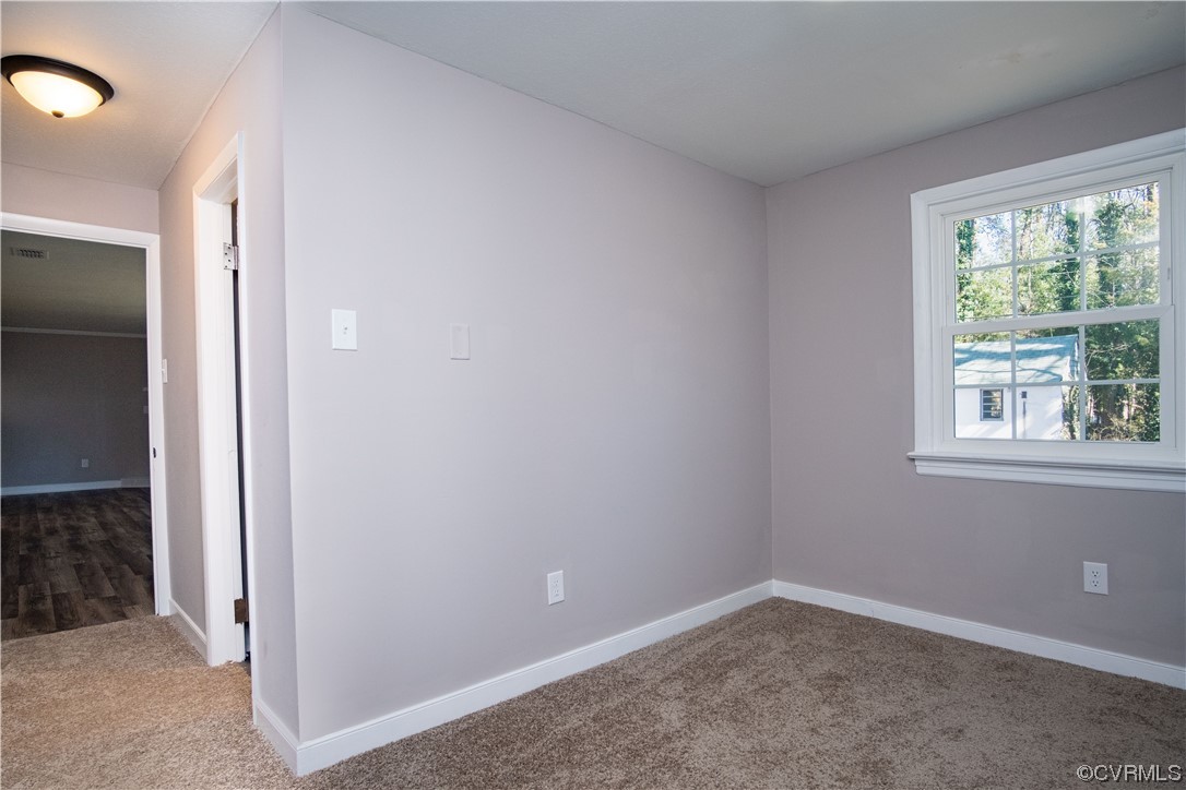 4806 Regina Road Sandston, VA 23150 - Photo 13 of 27 Gallery Image 13
