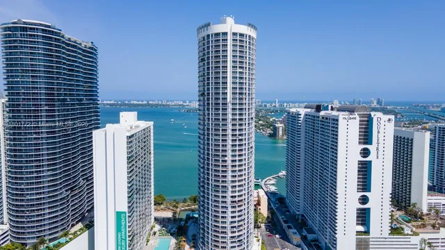 $4,000 | 1750 North Bayshore Drive, Unit 2802, Miami, FL 33132