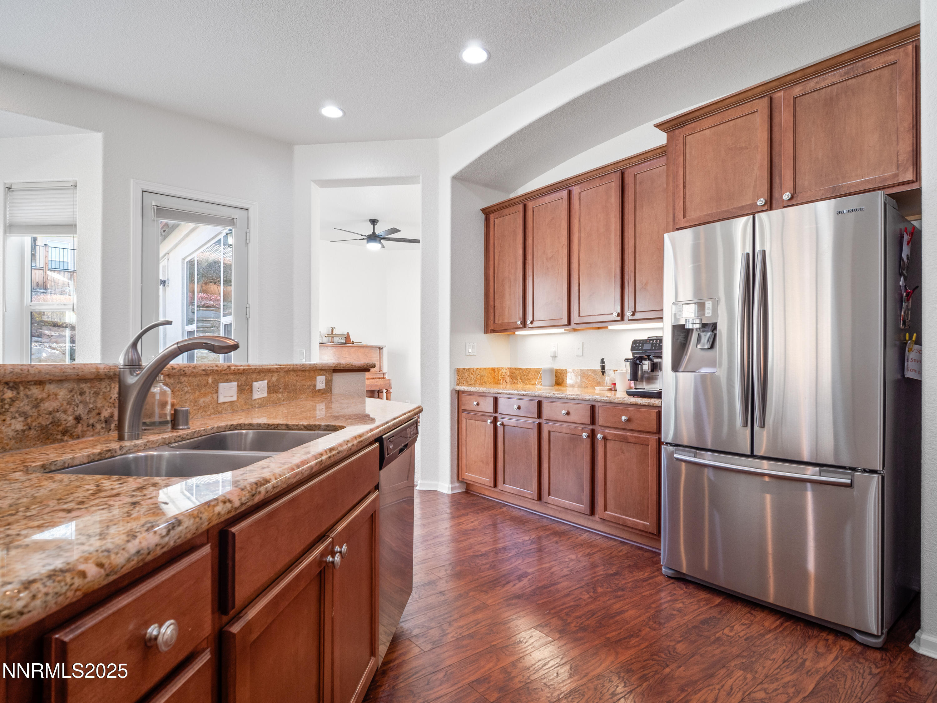 7490 Rough Rock Drive Reno, NV 89502 - Photo 13 of 75 Photo-25