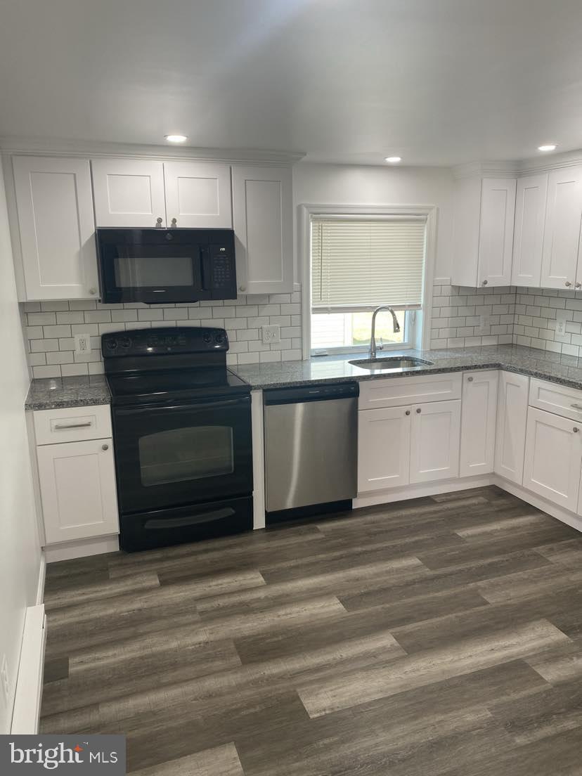 120 West 4th Avenue, Unit 1 Ranson, WV 25438 - Photo 6 of 12 Updated kitchen
