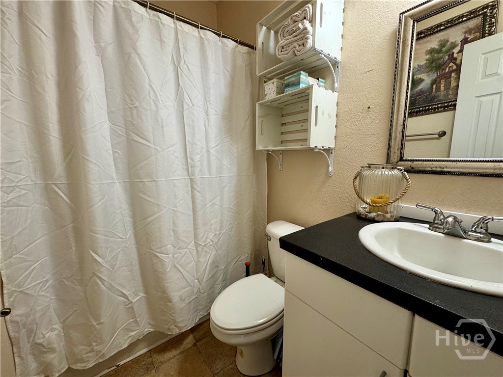 160 Ethridge Place Gray, GA 31032 - Photo 20 of 34 2nd Bathroom