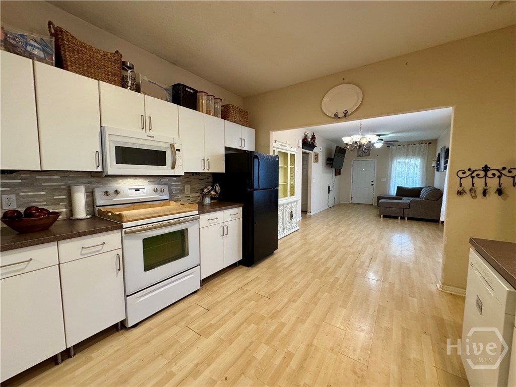 160 Ethridge Place Gray, GA 31032 - Photo 7 of 34 Kitchen