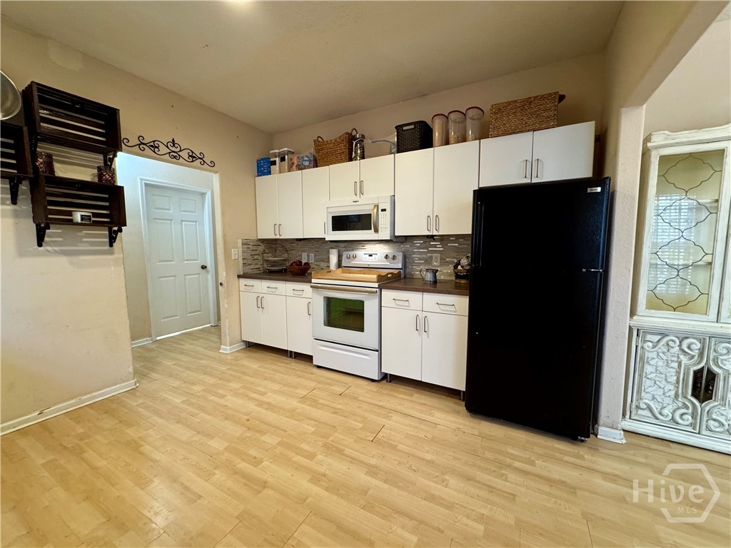160 Ethridge Place Gray, GA 31032 - Photo 9 of 34 Kitchen