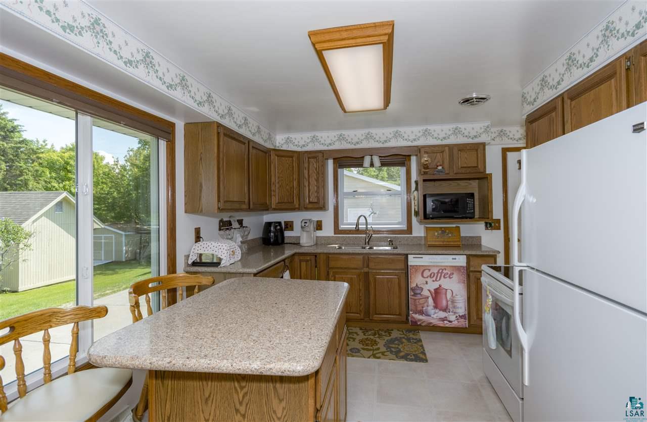 2349 Hutchinson Road Duluth, MN 55811 - Photo 4 of 15 Gallery Image 4