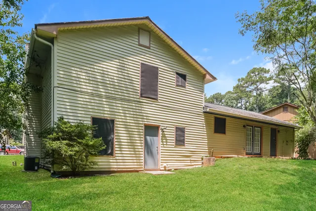 $1,810 | 5517 Hadrian Court, Lithonia, GA 30058