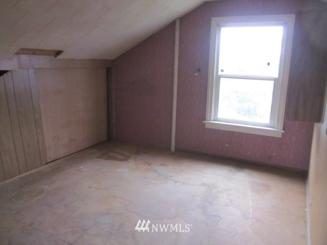 378 Boistfort Road Curtis, WA 98538 - Photo 13 of 18 an empty room with a window