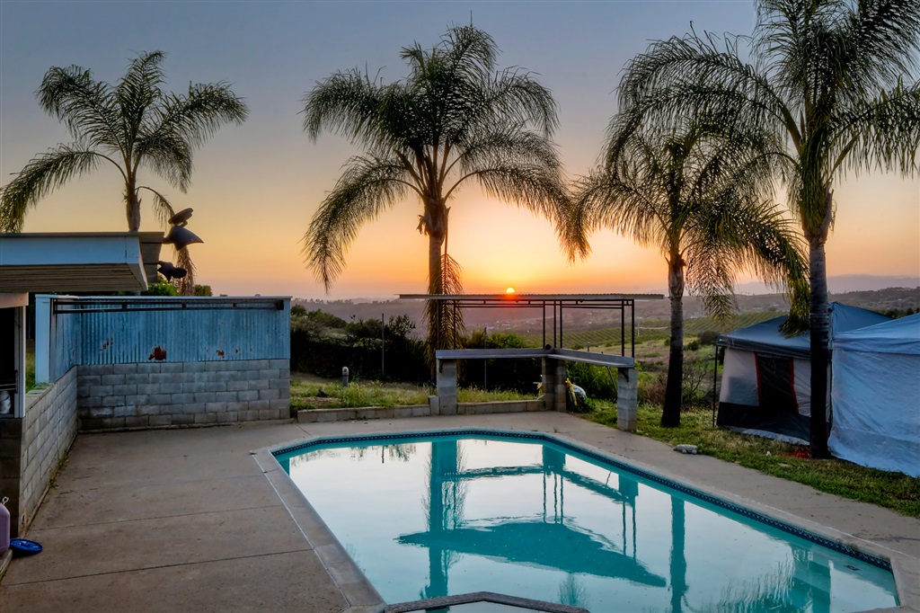 31094 Rodriguez Road Escondido, CA 92026 - Photo 19 of 24 Gallery Image 19