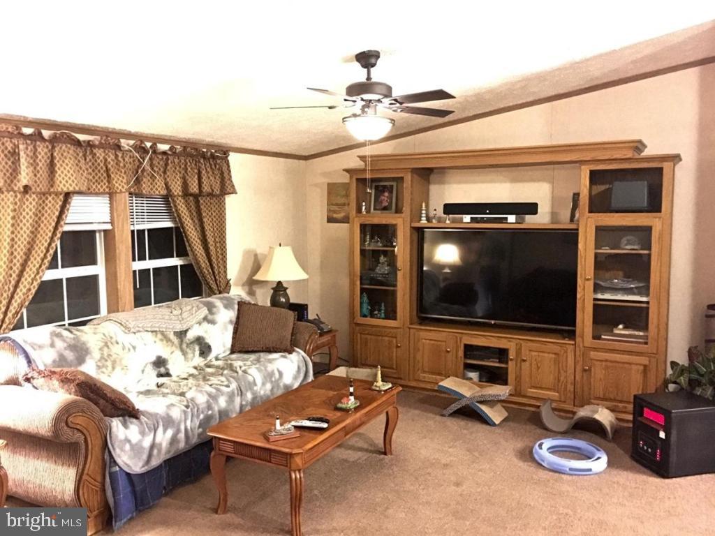 1553 Deodate Road Elizabethtown, PA 17022 - Photo 2 of 13 Gallery Image 2