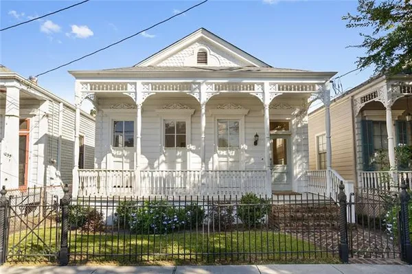 $5,500 | 1031 Arabella Street, New Orleans, LA 70115