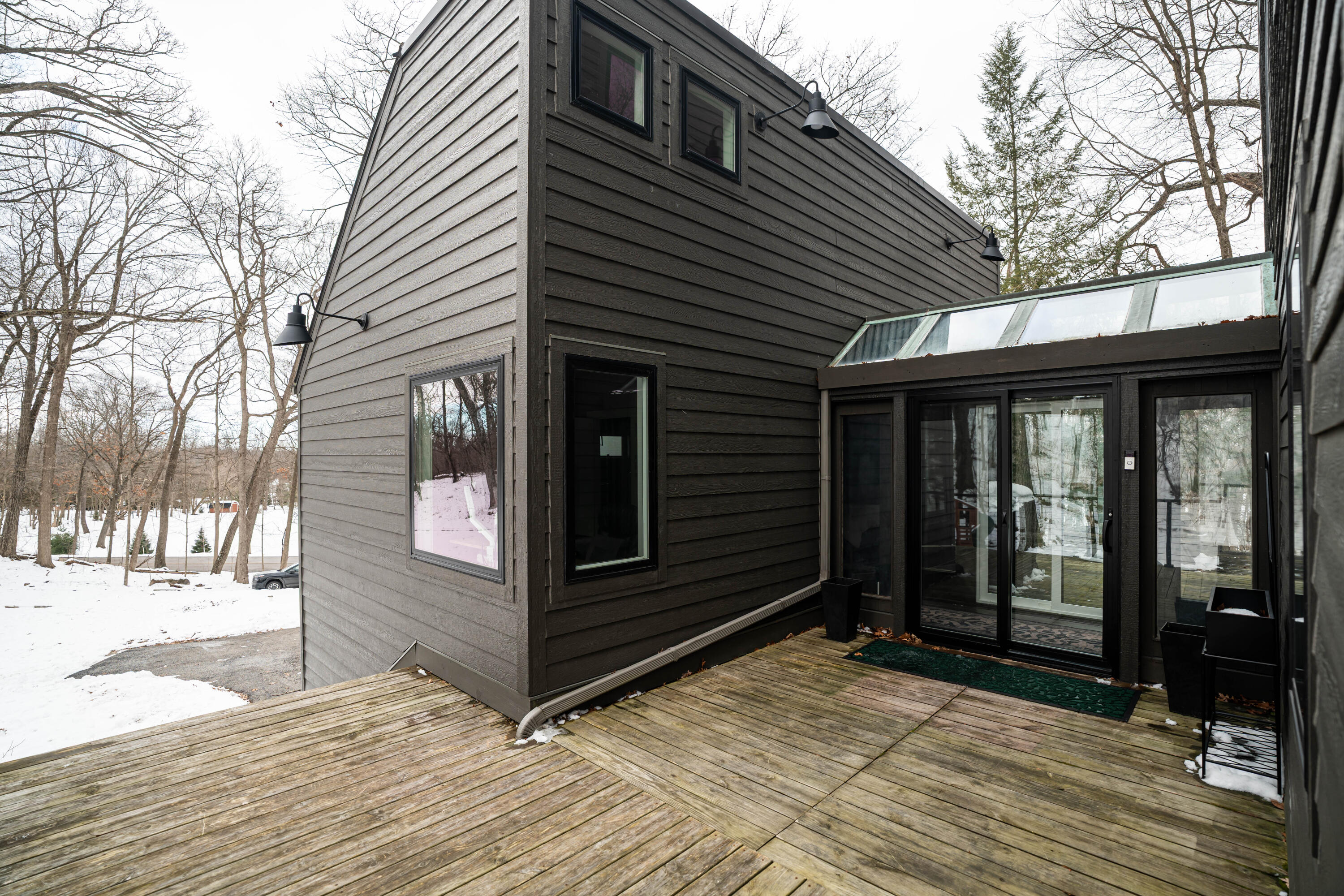 N55-w30923 County Rd K Hartland, WI 53029 - Photo 50 of 55 atrium - exterior view