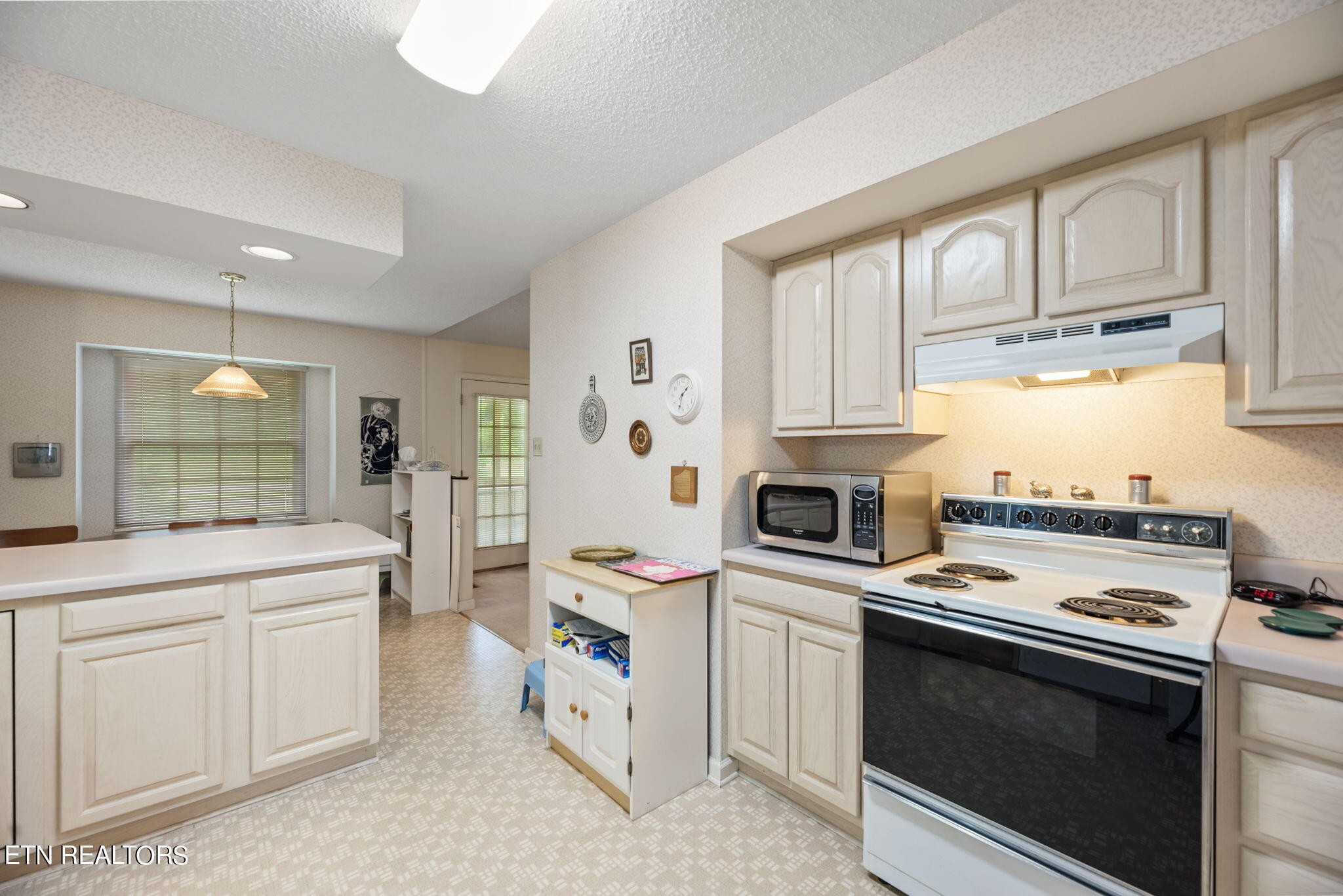 103 Naples Lane Oak Ridge, TN 37830 - Photo 10 of 33 Gallery Image 10