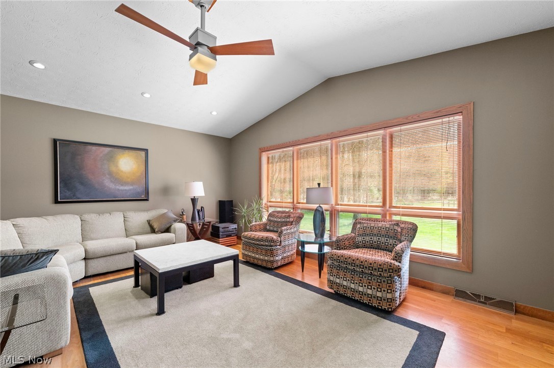 12435 Pearl Road Chardon, OH 44024 - Photo 7 of 50