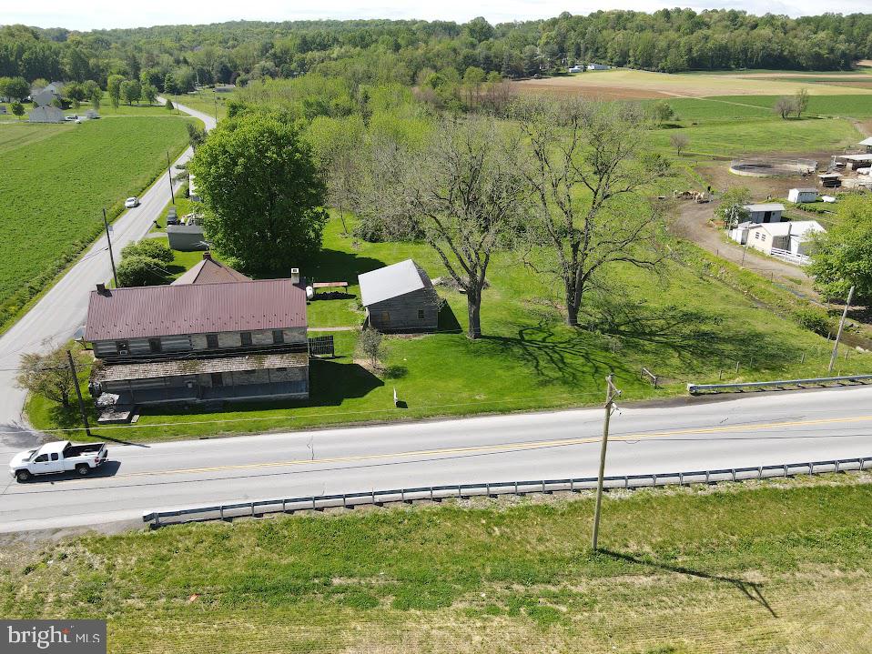 736 Strasburg Road Paradise, PA 17562 - Photo 7 of 87
