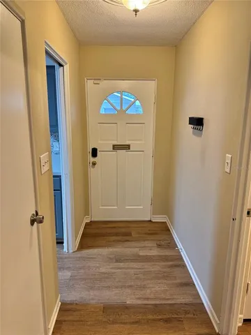 $2,300 | 3710 Eloise Street, Orlando, FL 32806