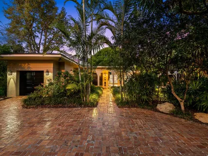 $2,195,000 | 901 Southeast 6th Street, Fort Lauderdale, FL 33301