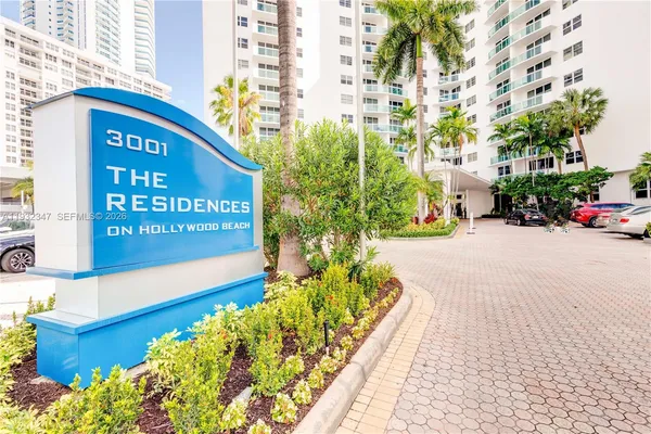 $2,995 | 3001 South Ocean Drive, Unit 645, Hollywood, FL 33019