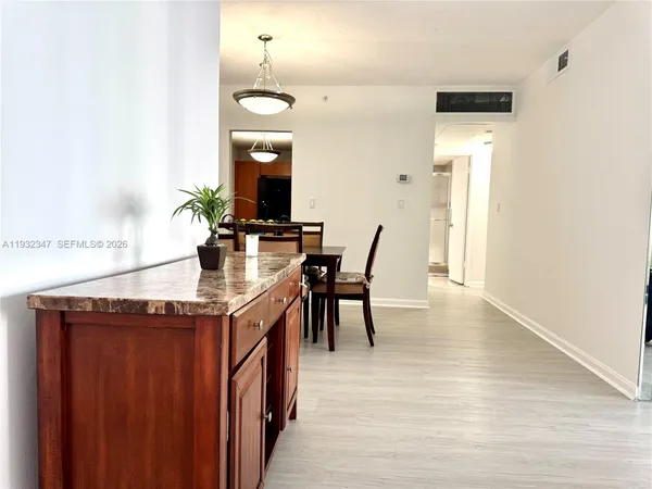 $2,995 | 3001 South Ocean Drive, Unit 645, Hollywood, FL 33019