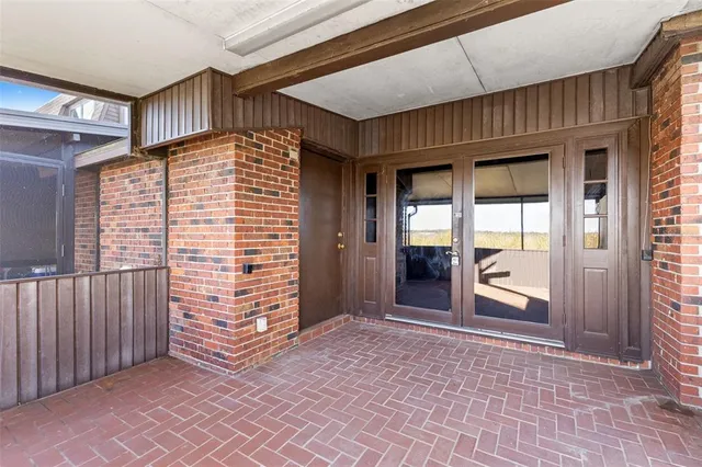 $150,000 | 1836 North Crystal Lake Drive, Lakeland, FL 33801