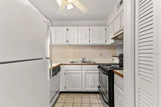 $150,000 | 1836 North Crystal Lake Drive, Lakeland, FL 33801