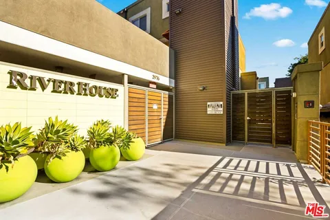 $3,600 | 2970 Ripple Place, Unit 104, Los Angeles, CA 90039