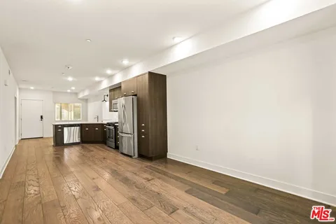 $3,400 | 2970 Ripple Place, Unit 104, Los Angeles, CA 90039