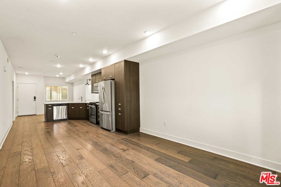 2970 Ripple Place, Unit 104 Los Angeles, CA 90039 - Photo 18 of 38