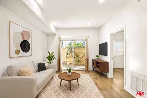 $3,400 | 2970 Ripple Place, Unit 104, Los Angeles, CA 90039