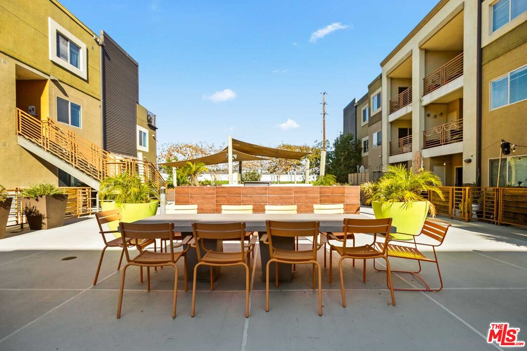 2970 Ripple Place, Unit 104 Los Angeles, CA 90039 - Photo 30 of 38