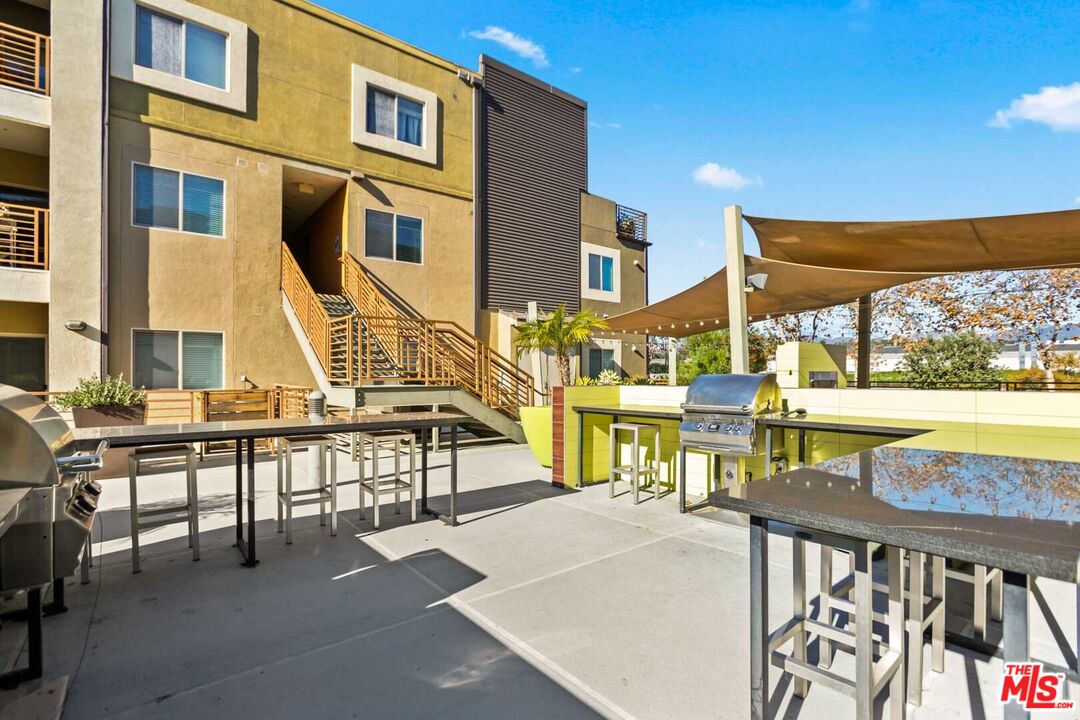 2970 Ripple Place, Unit 104 Los Angeles, CA 90039 - Photo 32 of 38