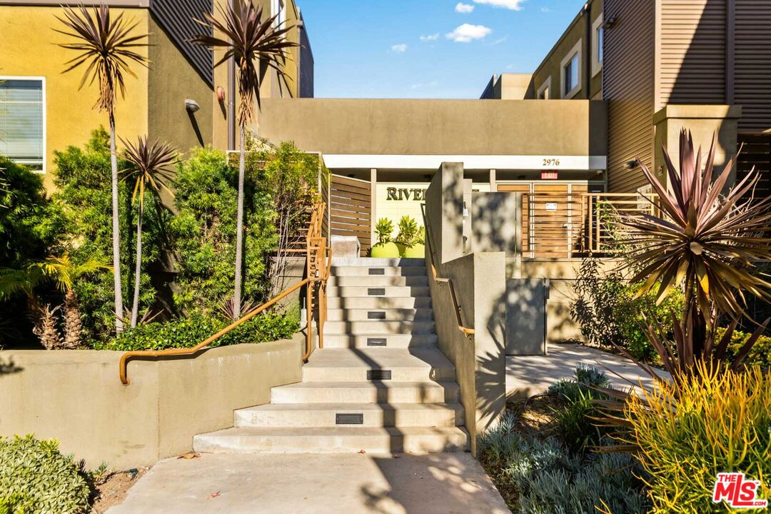 2970 Ripple Place, Unit 104 Los Angeles, CA 90039 - Photo 37 of 38