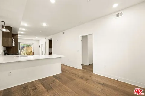 $3,400 | 2970 Ripple Place, Unit 104, Los Angeles, CA 90039