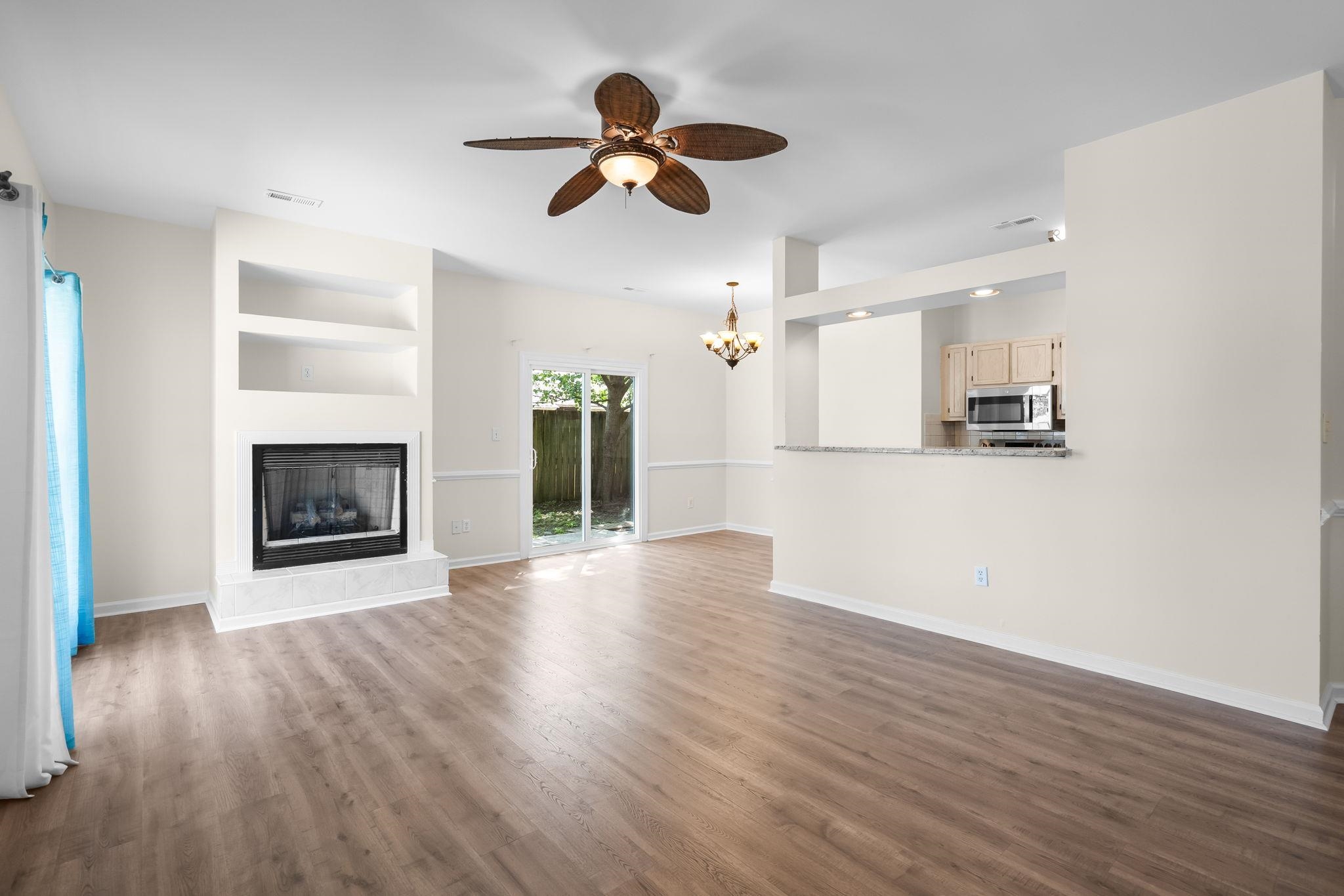 9673 Kings Grant Drive Murrells Inlet, SC 29576 - Photo 3 of 36