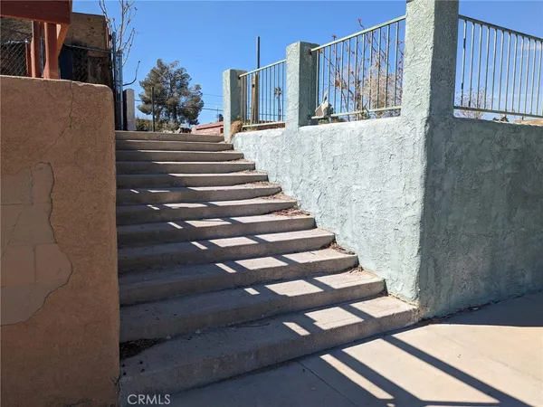 $59,999 | 226 East Fredricks Street, Barstow, CA 92311