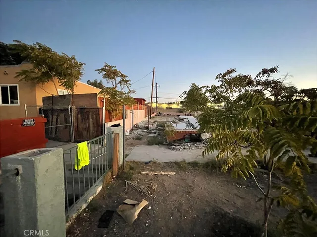 $70,999 | 226 East Fredricks Street, Barstow, CA 92311