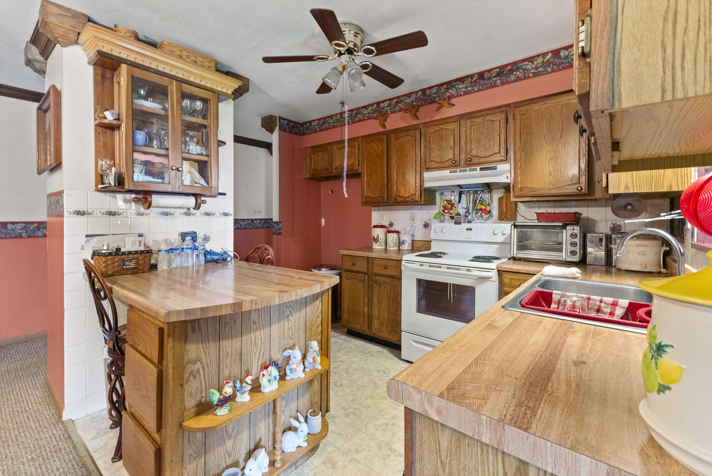 82 Ohio River Road Greenup, KY 41144 - Photo 11 of 49