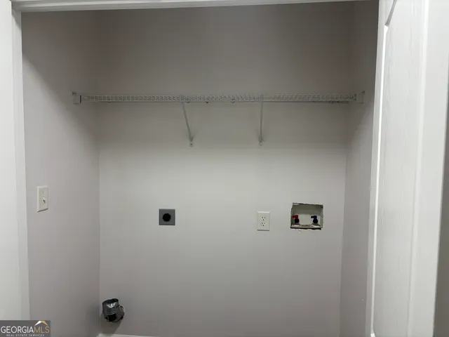 a close up of a shower