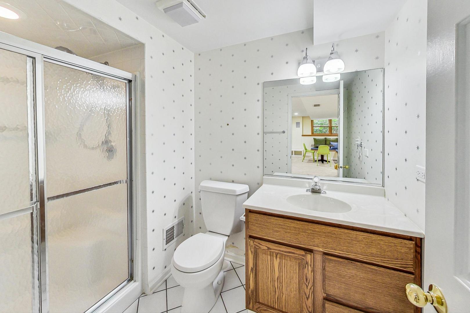 6333 Greene Road Woodridge, IL 60517 - Photo 25 of 35 Gallery Image 25