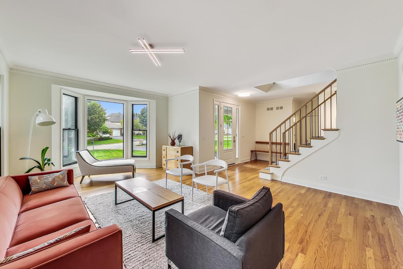 6333 Greene Road Woodridge, IL 60517 - Photo 3 of 35 Gallery Image 3