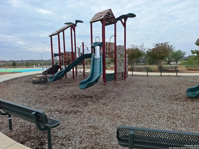 $1,950 | 3707 Vesper Branch, Von Ormy, TX 78073