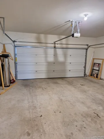 $1,950 | 3707 Vesper Branch, Von Ormy, TX 78073